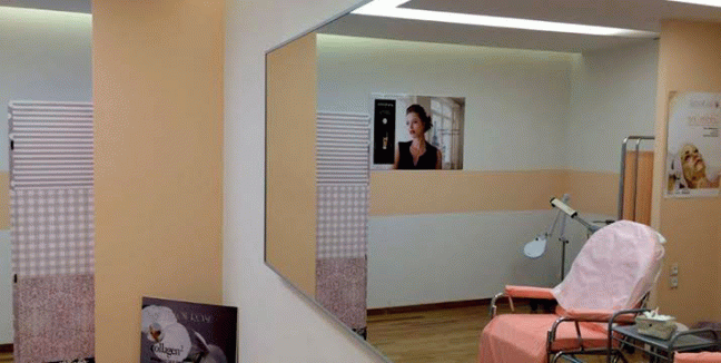 Από 14€ Αποτρίχωση με Διοδικό Laser Palladium V, Κατάλληλο για Όλες τις Εποχές του Χρόνου, στο «Glamour Med Spa» στο Αιγάλεω Πλησίον Μετρό.