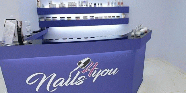 Από 7,90€ για Μανικιούρ ή Πεντικιούρ με Απλή ή Ημιμόνιμη Βαφή & δυνατότητα Ενισχυμένης Βάσης ή Φυσικής Ενίσχυσης ή Επιμήκυνσης με Gel, Acrygel ή Ακρυλικό, για την απόλυτη περιποίηση στα άκρα σου, στο άκρως εξοπλισμένο Κέντρο Αισθητικής «Nails4You», στο Γαλάτσι!